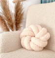 Screenshot 2023-03-12 at 13-05-11 Poduszka rozeta _ knot pillow - boucle ecru SPARROW.png