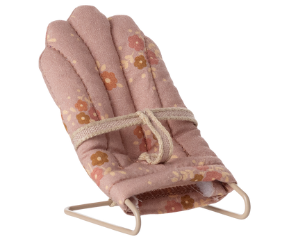 COLOURBOX68268077(1).png