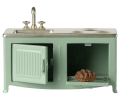 COLOURBOX69924826.png