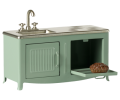 COLOURBOX69924828(1).png