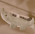 0035173_garland-element-crocodile-green-ld9563-1-shopify-square.webp