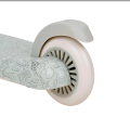 Screenshot 2026-07-17 at 09-20-43 Stylischer Kinderroller grün – verstellbarer Lenker &amp; fester Halt Little Dutch.png