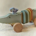0035204_wooden-pull-along-animal-green-ld7457-8-shopify-square.webp