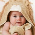 0035855_gift-box-lion-yellow-te52226047-1-shopify-square.webp