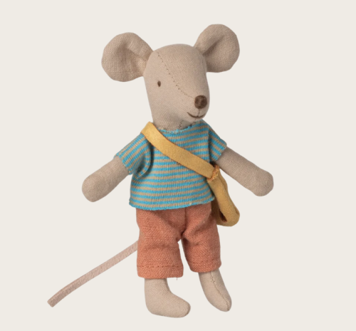 Screenshot 2026-10-08 at 22-03-46 Kleiner Bruder Maus mit Tasche.png