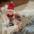 Screenshot 2026-10-23 at 13-37-34 Weihnachtsgeschenk Kinder Weihnachtsbuch mit Kuscheltier Jim Geschenkset Little Dutch.png